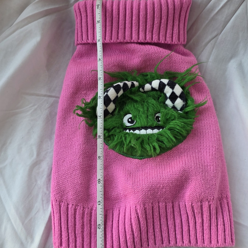 👀BUNDLE AND SAVE🥳 Pink Sweater with Green Monster Patch